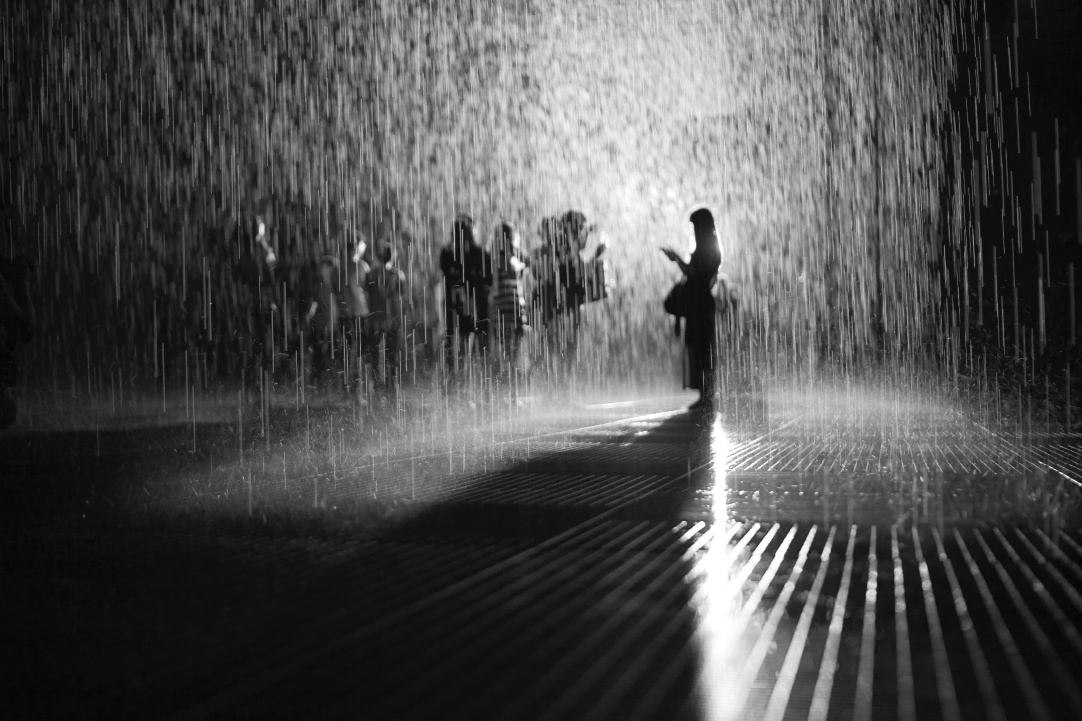 Gestaltung Berlin Rain Room Photography